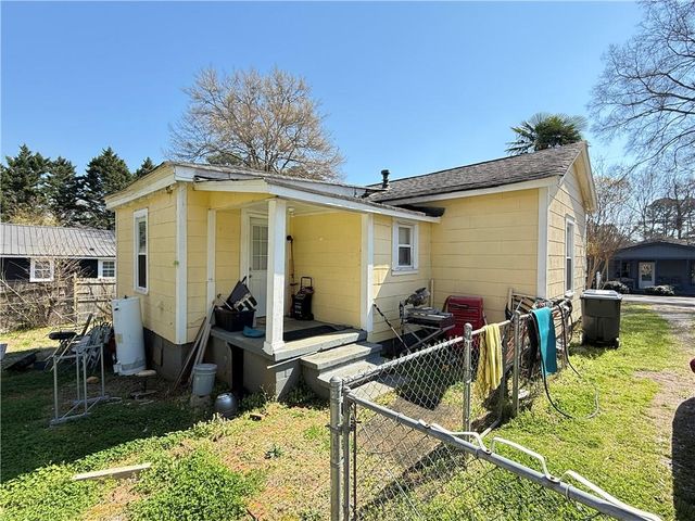 4473 Toccoa Drive NW, Acworth, GA 30101