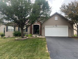 2297 Roaring Creek Drive, Aurora, IL 60503