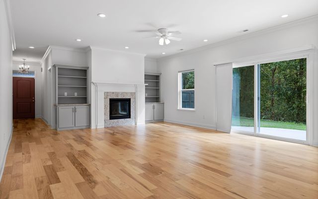 497 Candytuft Lane, Hixson, TN 37343