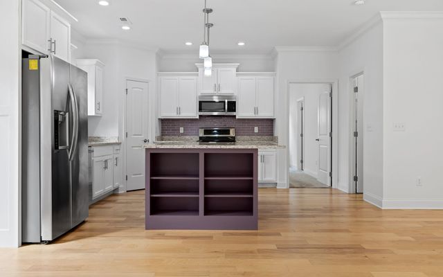 497 Candytuft Lane, Hixson, TN 37343