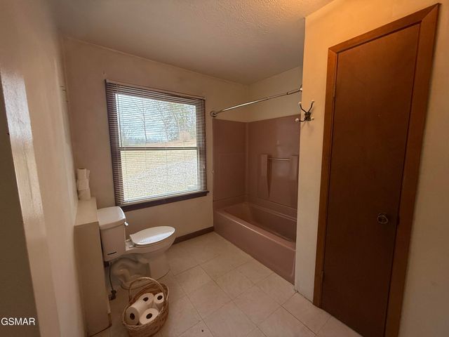 1342 Edwina-Bridgeport Road, Newport, TN 37821