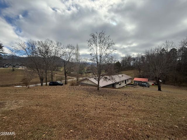 1342 Edwina-Bridgeport Road, Newport, TN 37821