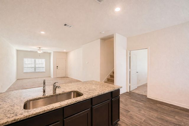 14513 Prairie Sod LN, Elgin, TX 78621