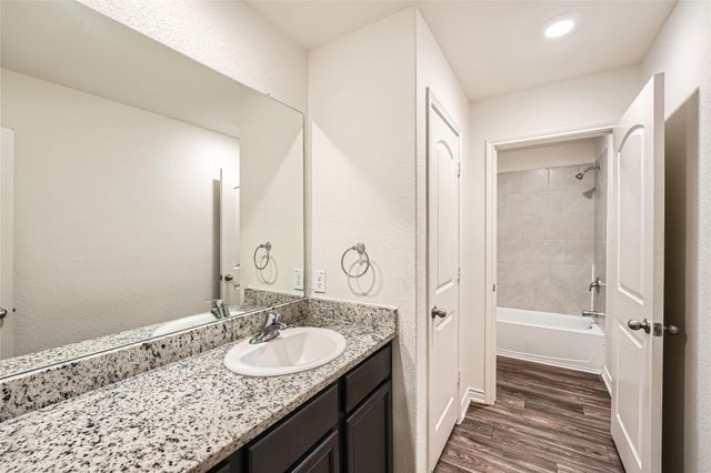 14513 Prairie Sod LN, Elgin, TX 78621