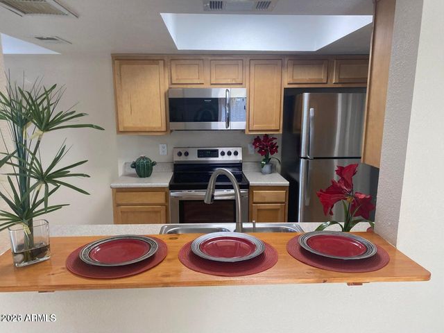 14009 N 53rd Drive, Glendale, AZ 85306