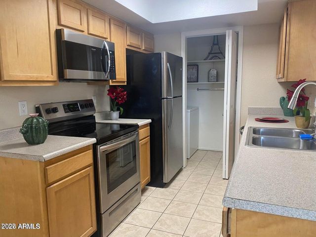 14009 N 53rd Drive, Glendale, AZ 85306