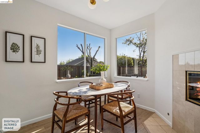 2004 Fries Ct, Martinez, CA 94553