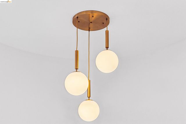 2004 Fries Ct, Martinez, CA 94553