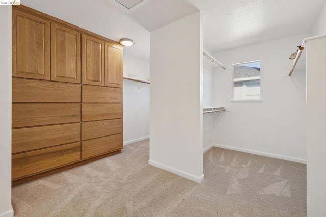 2004 Fries Ct, Martinez, CA 94553