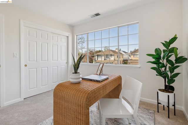 2004 Fries Ct, Martinez, CA 94553