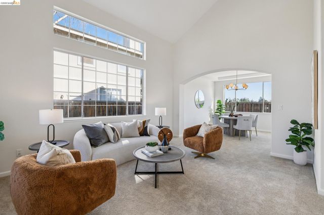 2004 Fries Ct, Martinez, CA 94553