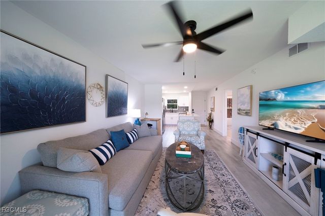 16881 Davis RD 716, Fort Myers, FL 33908