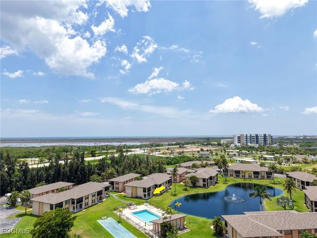 16881 Davis RD 716, Fort Myers, FL 33908