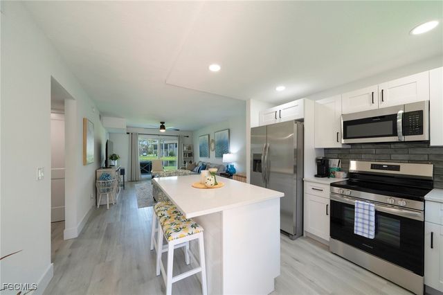 16881 Davis RD 716, Fort Myers, FL 33908