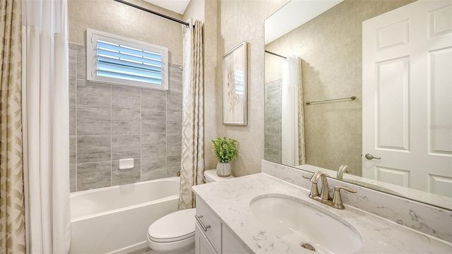7005 WHITTLEBURY TRAIL, Lakewood Ranch, FL 34202
