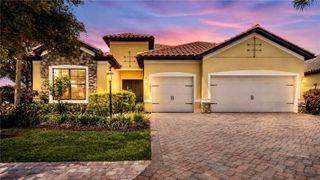 7005 WHITTLEBURY TRAIL, Lakewood Ranch, FL 34202