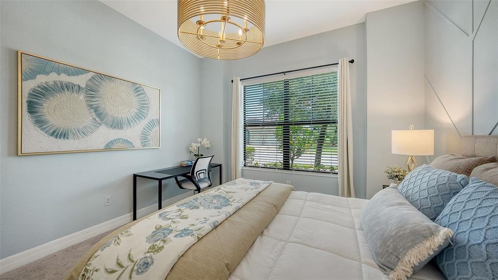 Image 31 of property listing at 7005 WHITTLEBURY TRAIL, Lakewood Ranch, FL 34202