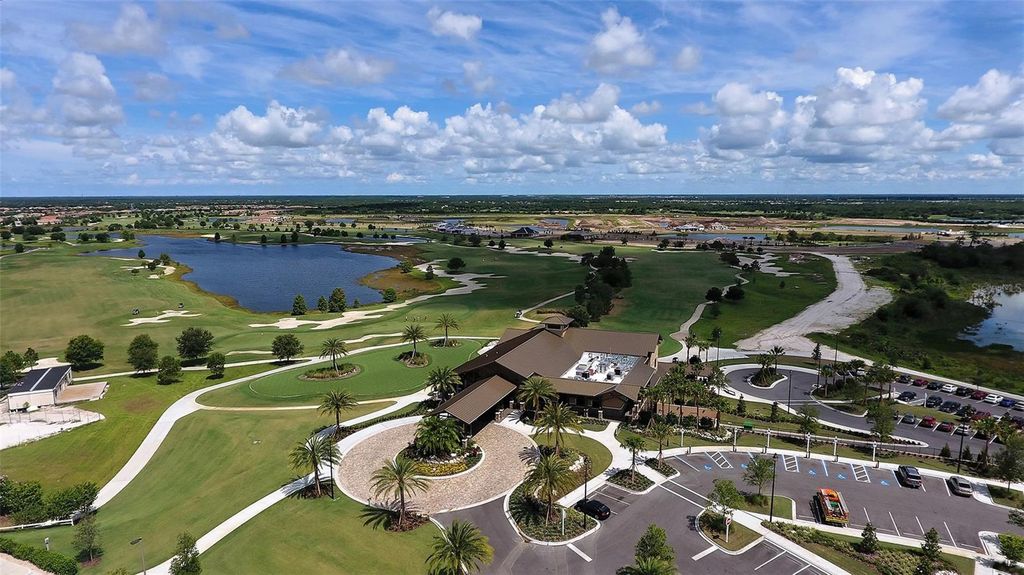 Image 59 of property listing at 7005 WHITTLEBURY TRAIL, Lakewood Ranch, FL 34202