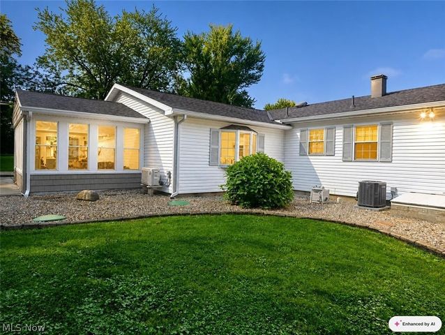3040 E Spencer Circle, Geneva, OH 44041
