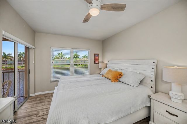 4544 SE 5th PL 207, Cape Coral, FL 33904
