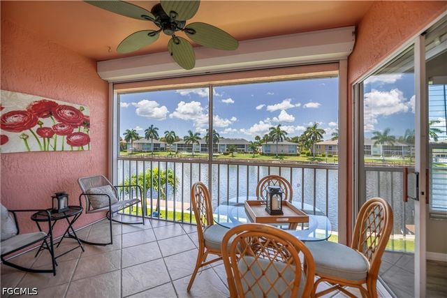 4544 SE 5th PL 207, Cape Coral, FL 33904