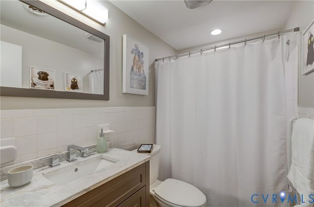 1496 Hockett Rd, Manakin Sabot, VA 23103