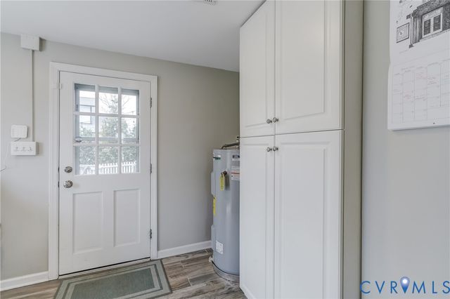 1496 Hockett Rd, Manakin Sabot, VA 23103