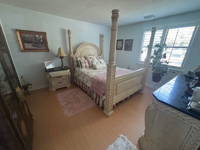 5001 Little River Rd Apt E108, Myrtle Beach, SC 29579
