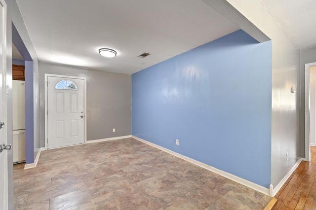 208 Ann Avenue, Sherwood, AR 72120