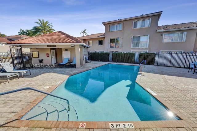 128 Riviera Cir 128, Weston, FL 33326