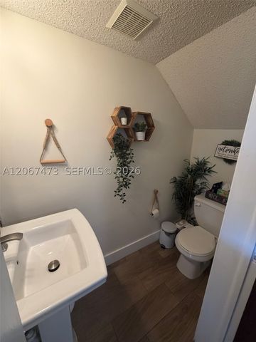 128 Riviera Cir 128, Weston, FL 33326