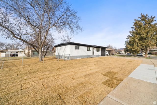 965 AMETHYST ST, Layton, UT 84041