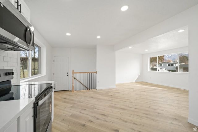 965 AMETHYST ST, Layton, UT 84041