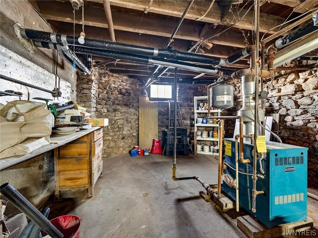 21 Maple Avenue, Yates, NY 14098