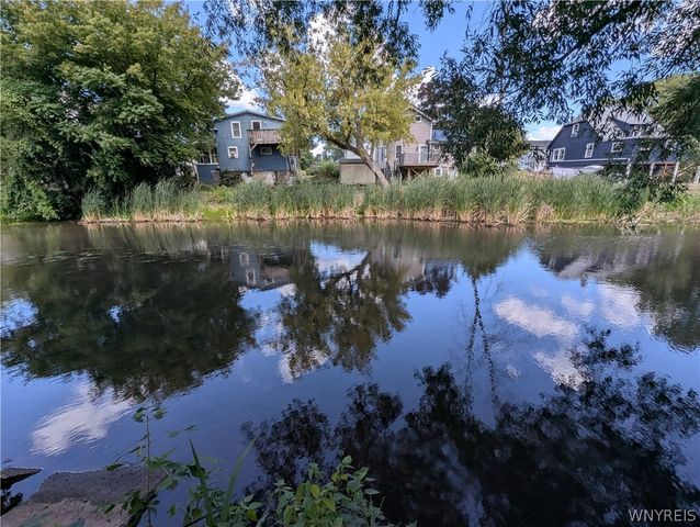 21 Maple Avenue, Yates, NY 14098