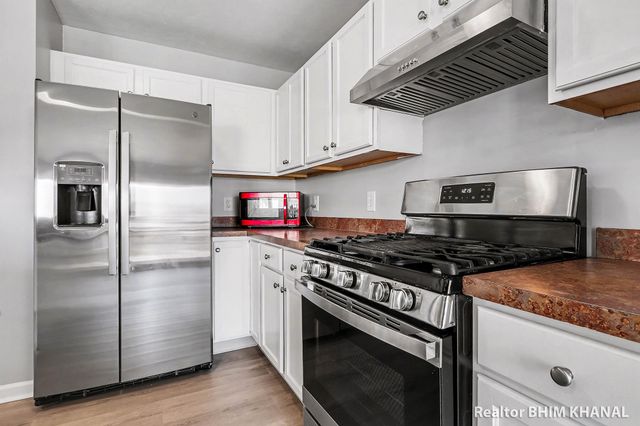 3721 Cedar Landing Drive SE, Grand Rapids, MI 49512