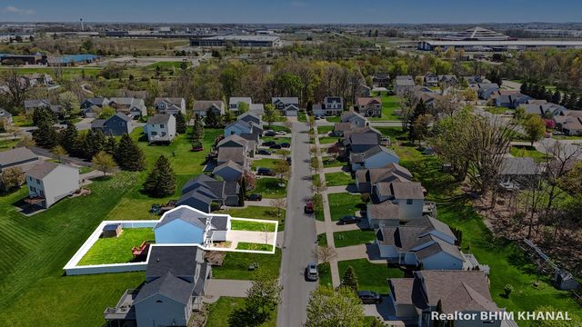 3721 Cedar Landing Drive SE, Grand Rapids, MI 49512