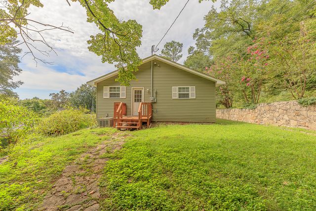 2718 Durand Avenue, Chattanooga, TN 37406