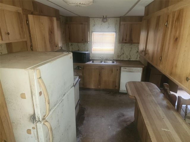10001 County Road 941a, Alvin, TX 77511