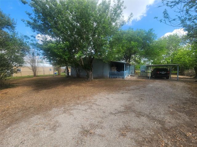 10001 County Road 941a, Alvin, TX 77511
