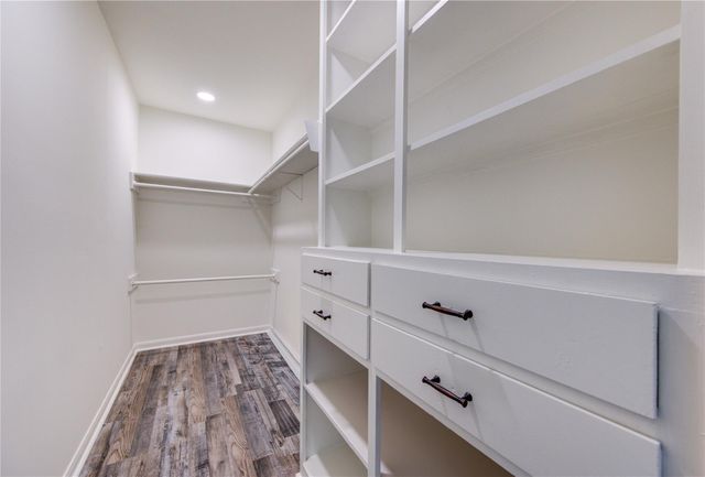 1843 Spruce Knob Drive, Houston, TX 77339