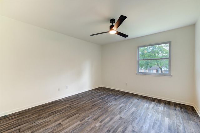 1843 Spruce Knob Drive, Houston, TX 77339