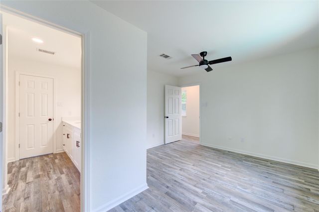 1843 Spruce Knob Drive, Houston, TX 77339