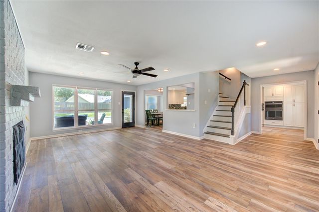 1843 Spruce Knob Drive, Houston, TX 77339