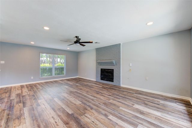 1843 Spruce Knob Drive, Houston, TX 77339