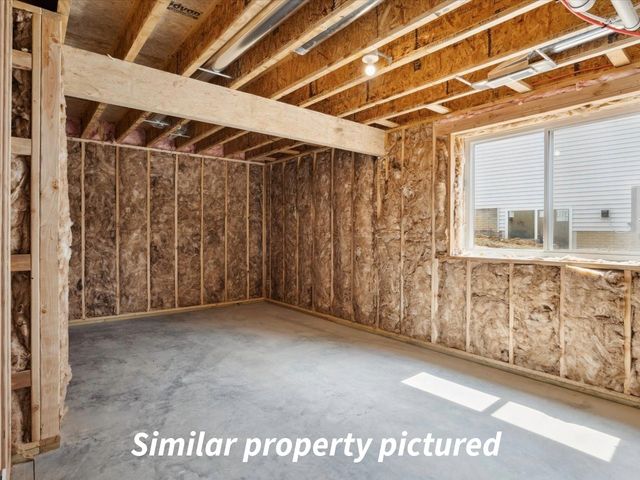 675 Maclan Court, Iowa City, IA 52246