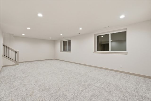 675 Maclan Court, Iowa City, IA 52246