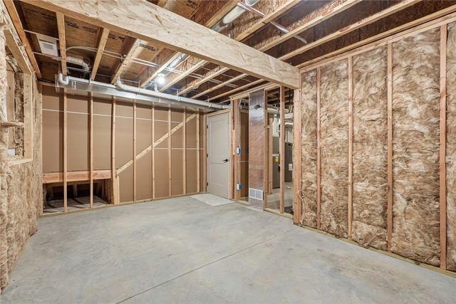 675 Maclan Court, Iowa City, IA 52246