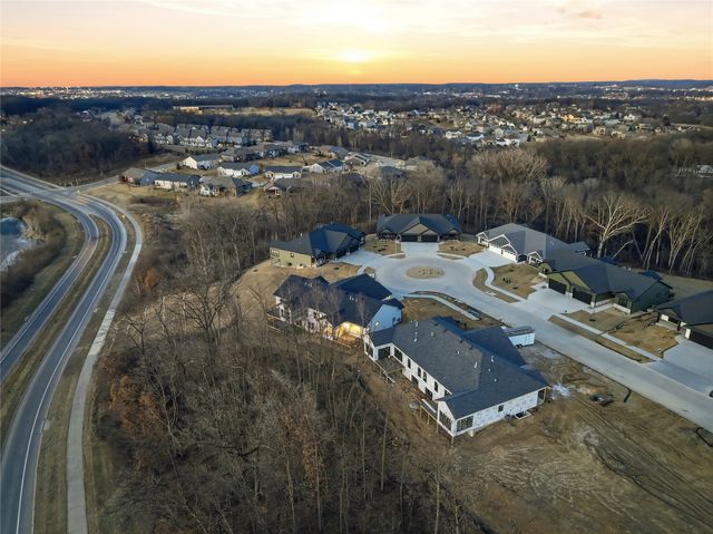 675 Maclan Court, Iowa City, IA 52246