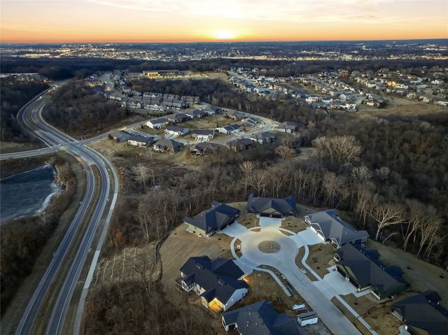 675 Maclan Court, Iowa City, IA 52246